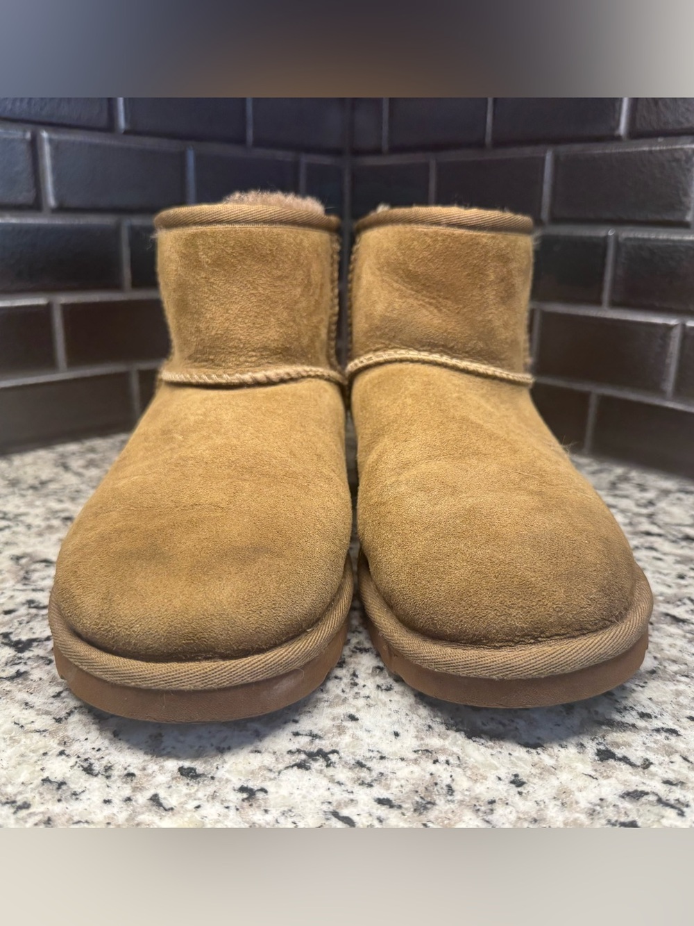 UGG women’s brown booties, sz 7 - Picture 4 of 13